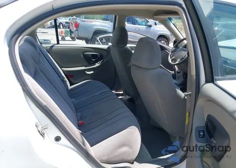 2005 Chevrolet Classic z USA, uszkodzony, nr VIN 1G1ND52F25M129780